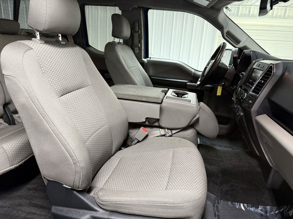 Used 2015 Ford F150 XLT w/ Equipment Group 302A Luxury AWD/4WD image 32