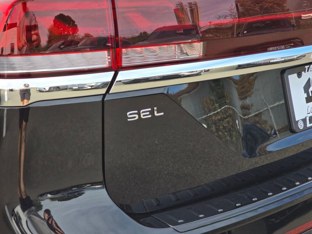 New 2026 Volkswagen Atlas SEL Premium R-Line image 14