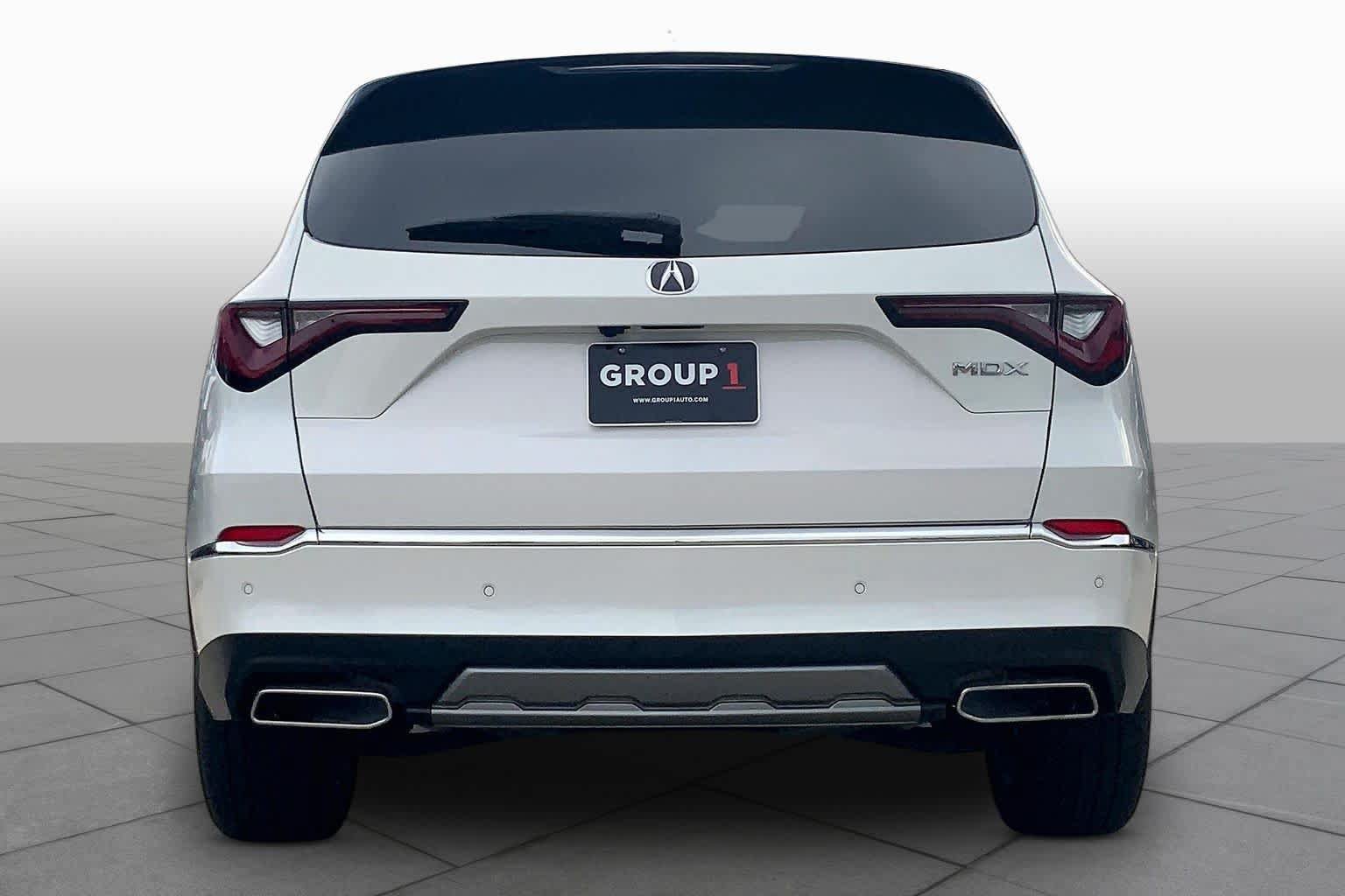 Used 2026 Acura MDX w/ Technology Package FWD image 5