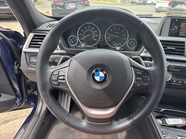 Used 2017 BMW 330i Sedan RWD image 15