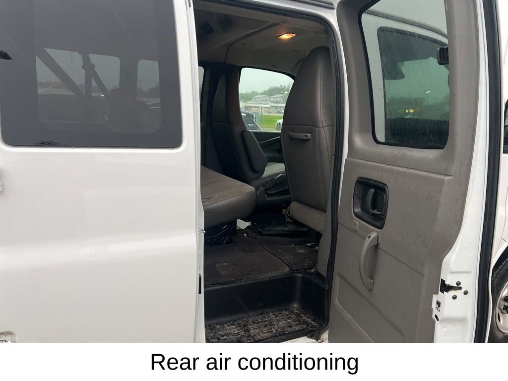 Used 2019 Chevrolet Express 3500 LT w/ LT Preferred Equipment Group RWD image 14