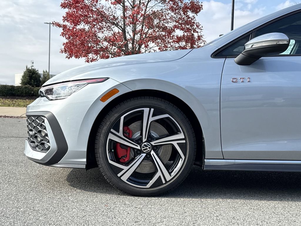 New 2026 Volkswagen GTI SE image 9