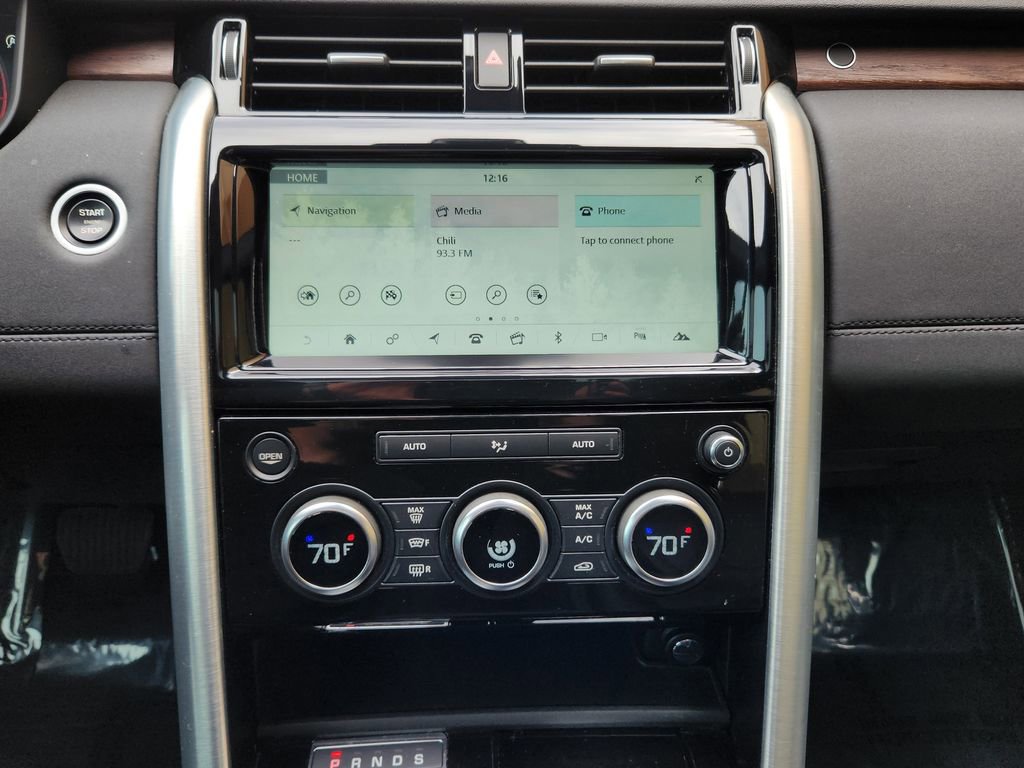 Used 2018 Land Rover Discovery HSE image 16