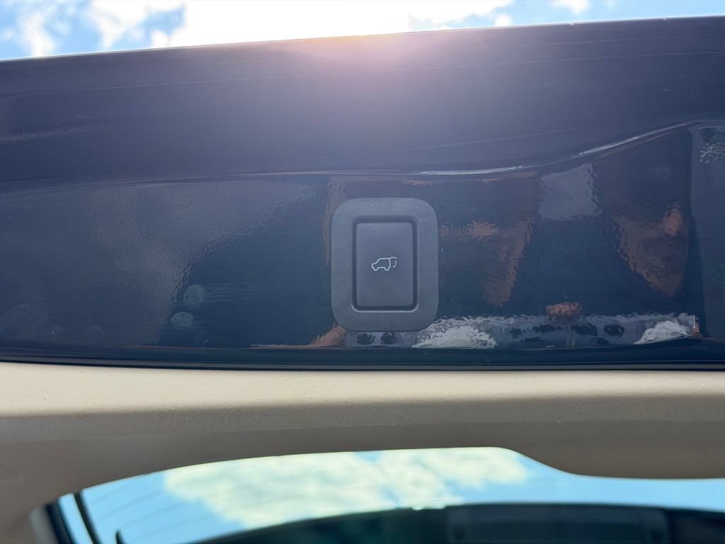 Used 2018 Toyota Highlander XLE AWD/4WD image 47