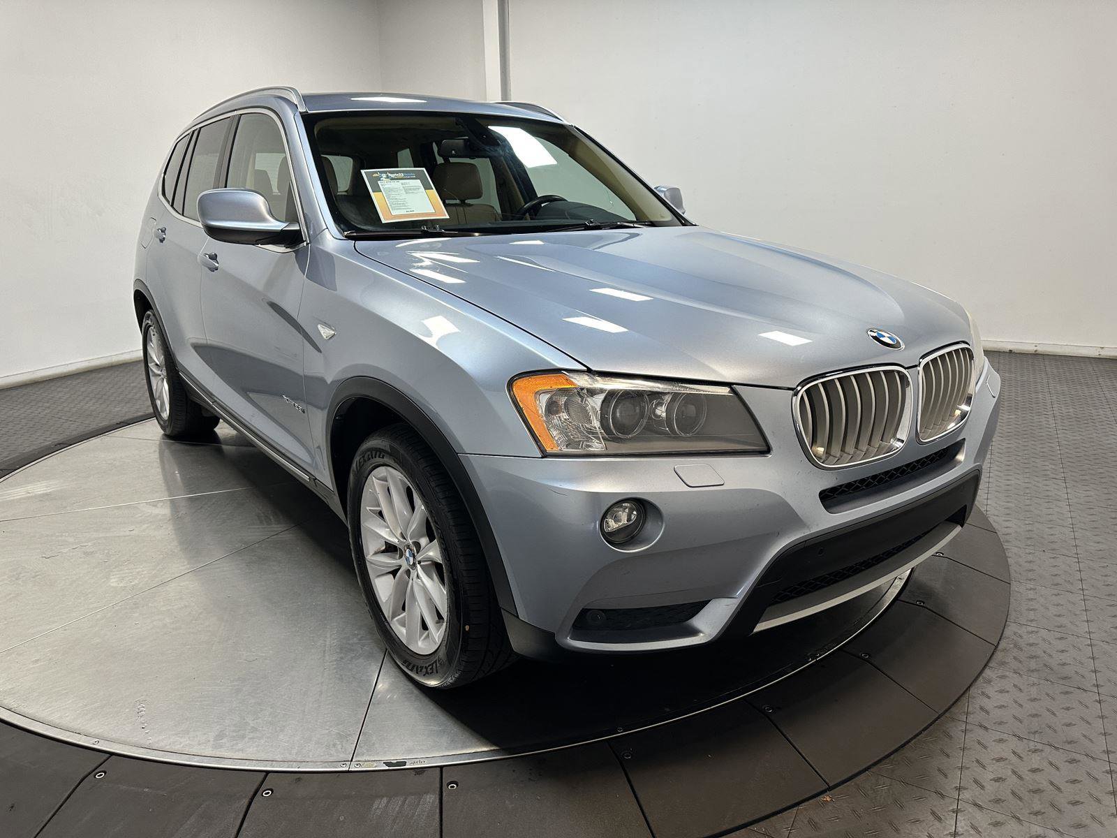 Used 2011 BMW X3 xDrive28i AWD/4WD image 2