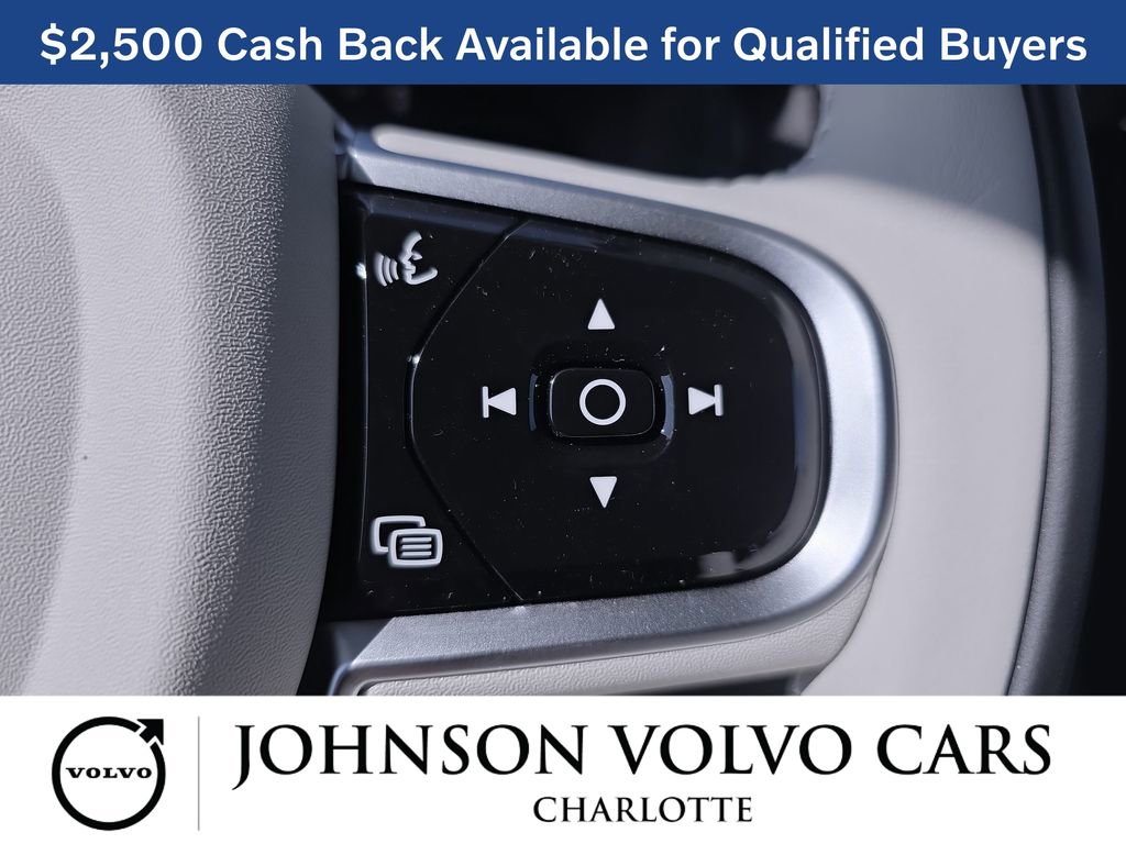 New 2026 Volvo XC90 B6 Ultra w/ Protection Package image 20