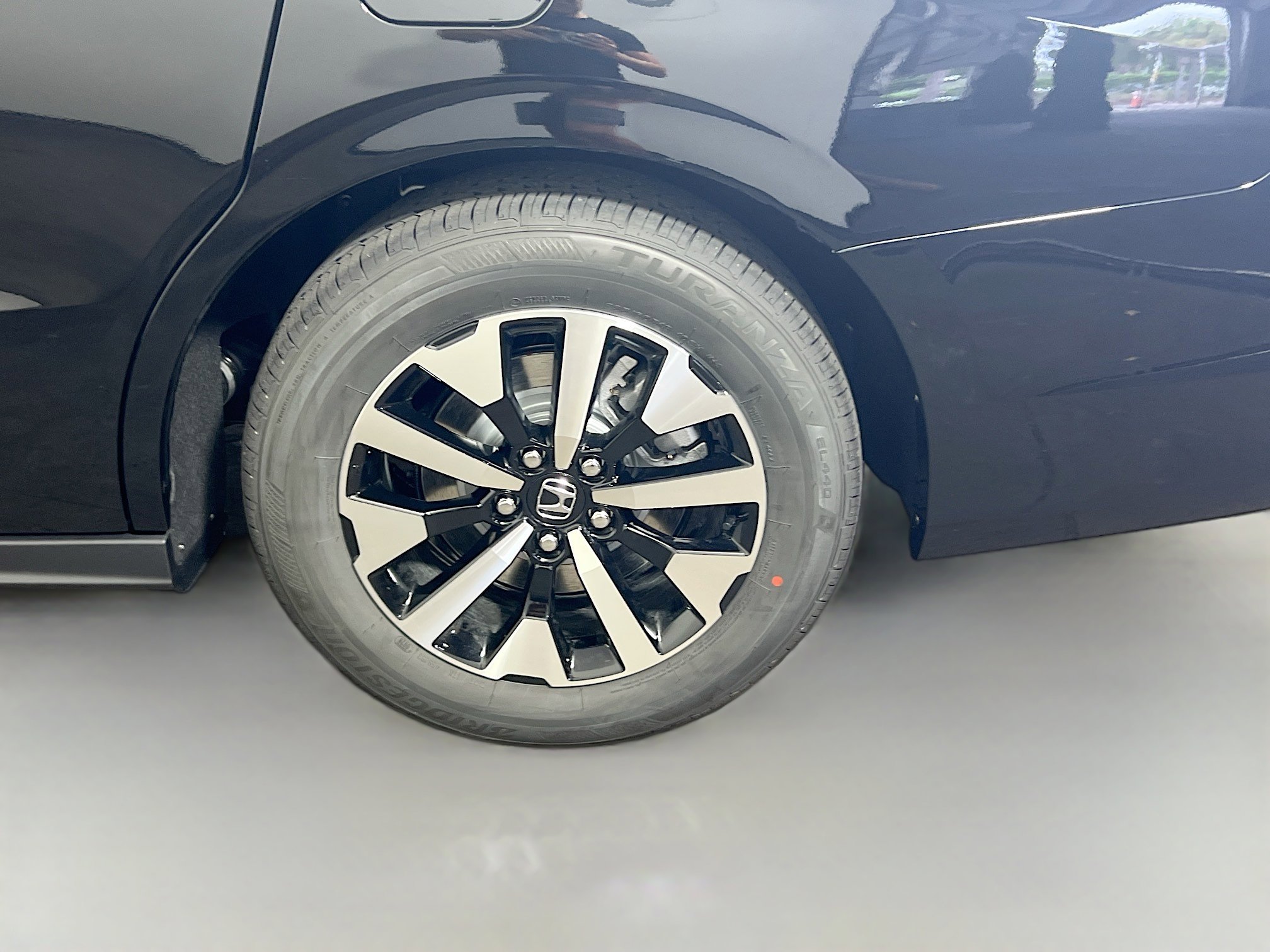 New 2026 Honda Odyssey EX-L image 23