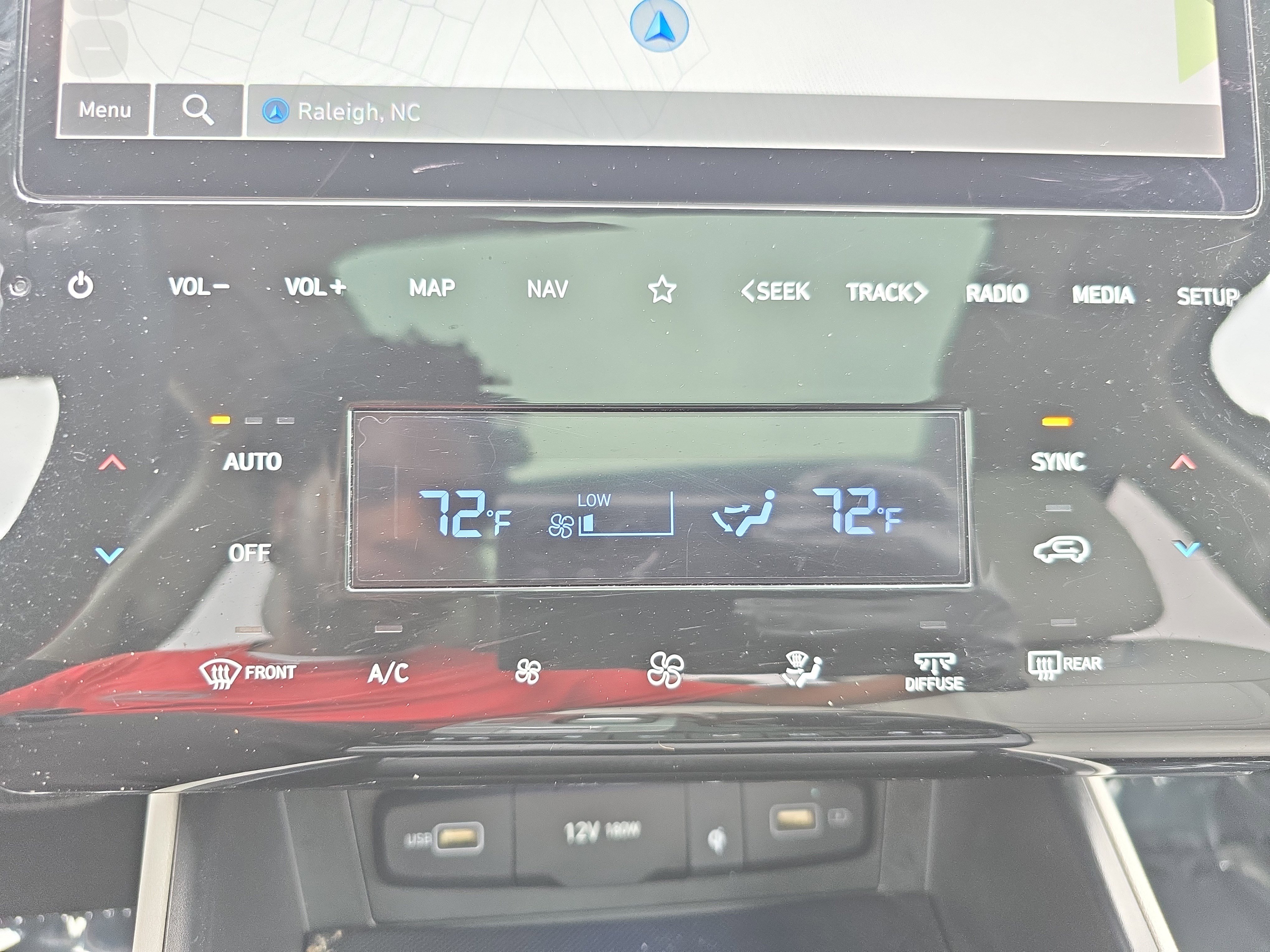 Used 2024 Hyundai Tucson Limited FWD image 19