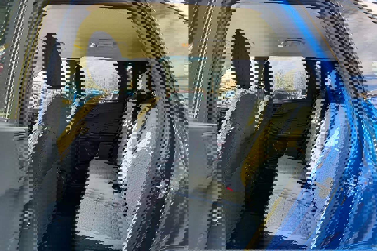 Used 2023 Ford Escape Active w/ Tech Pack #1 AWD/4WD image 17