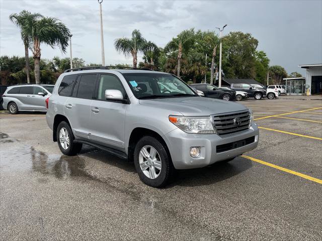 Used 2015 Toyota Land Cruiser AWD/4WD image 16