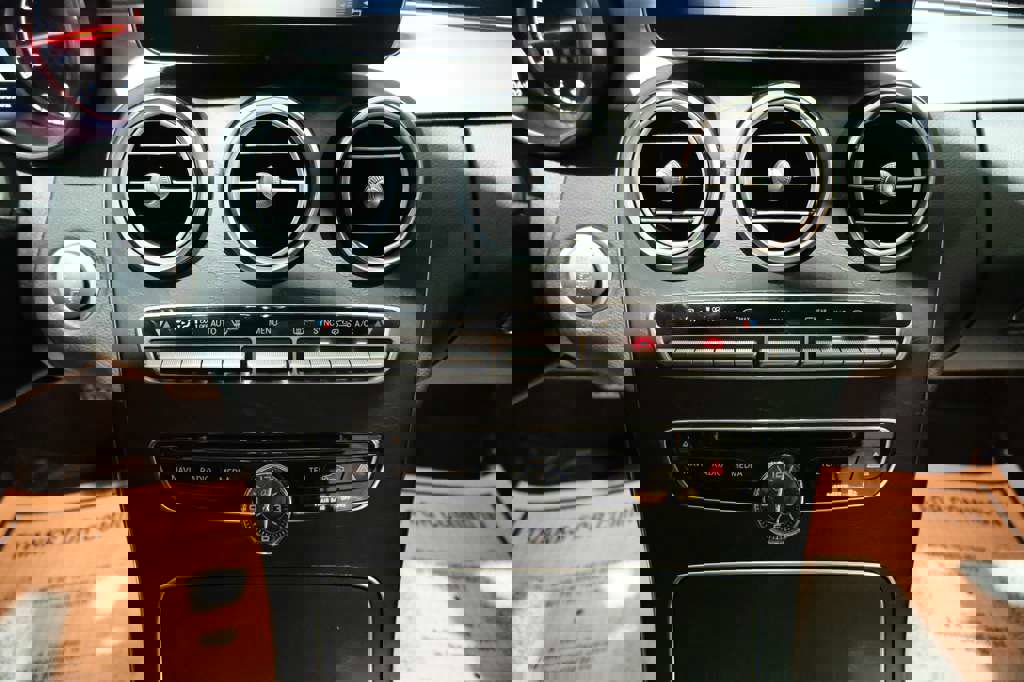 Used 2018 Mercedes-Benz C 43 AMG 4MATIC Sedan w/ Parking Assist Package image 30