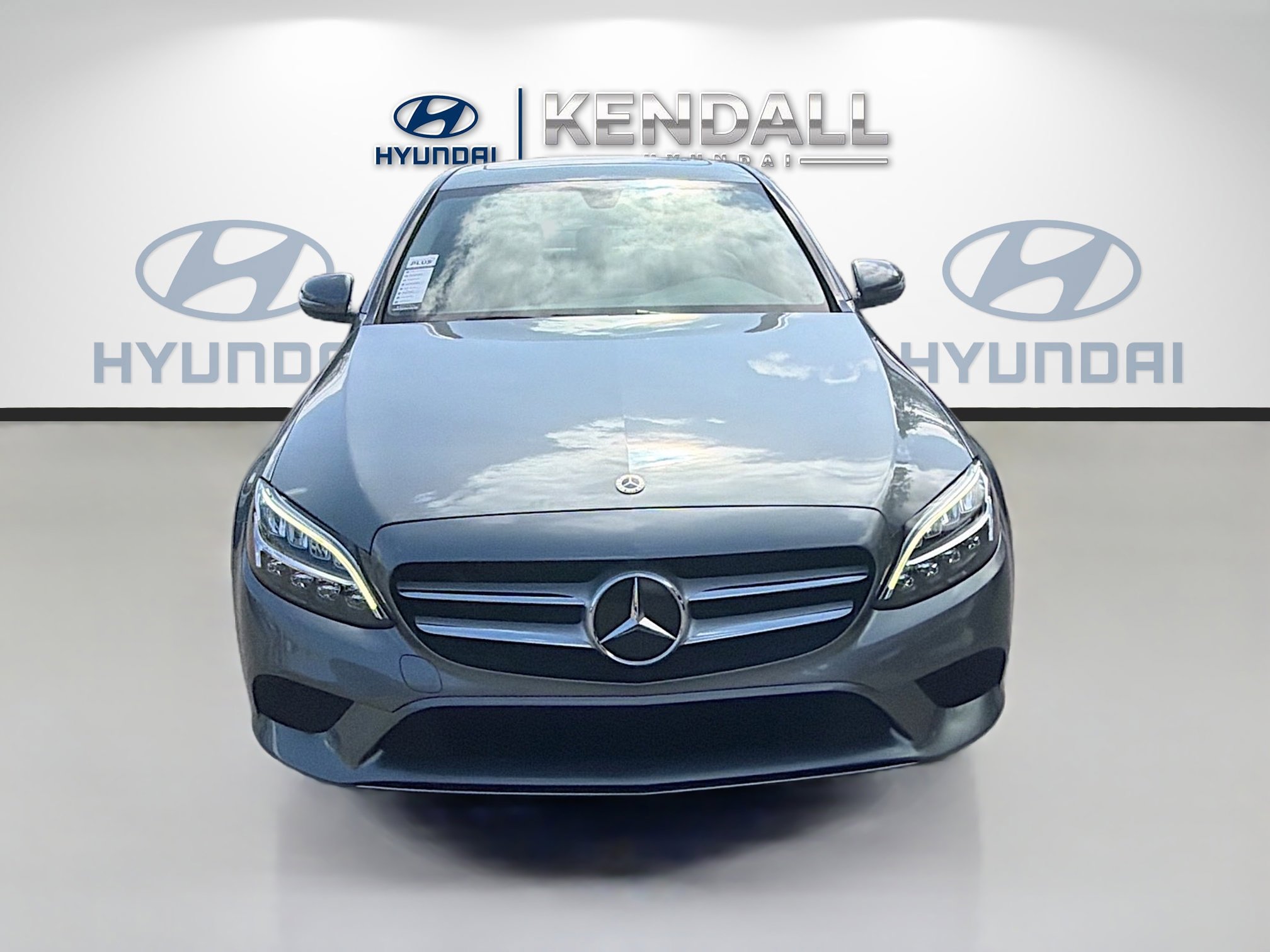 Used 2019 Mercedes-Benz C 300 Sedan image 2
