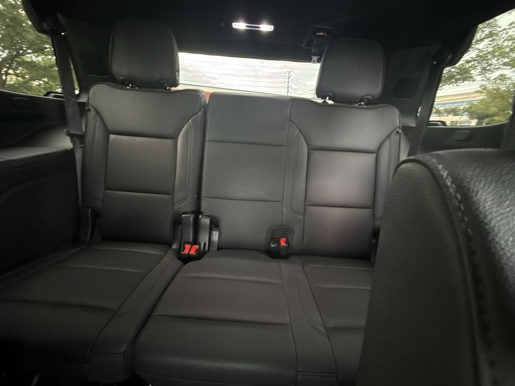 Used 2024 Chevrolet Tahoe High Country w/ Advanced Technology Package AWD/4WD image 23