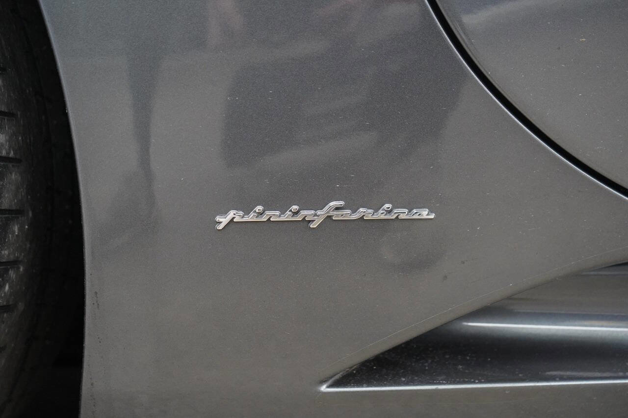 Used 2011 Ferrari California Base 2dr Convertible image 19