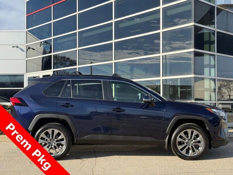 Used 2022 Toyota RAV4 XLE Premium w/ Carpet Mat Package (TMS) image 2