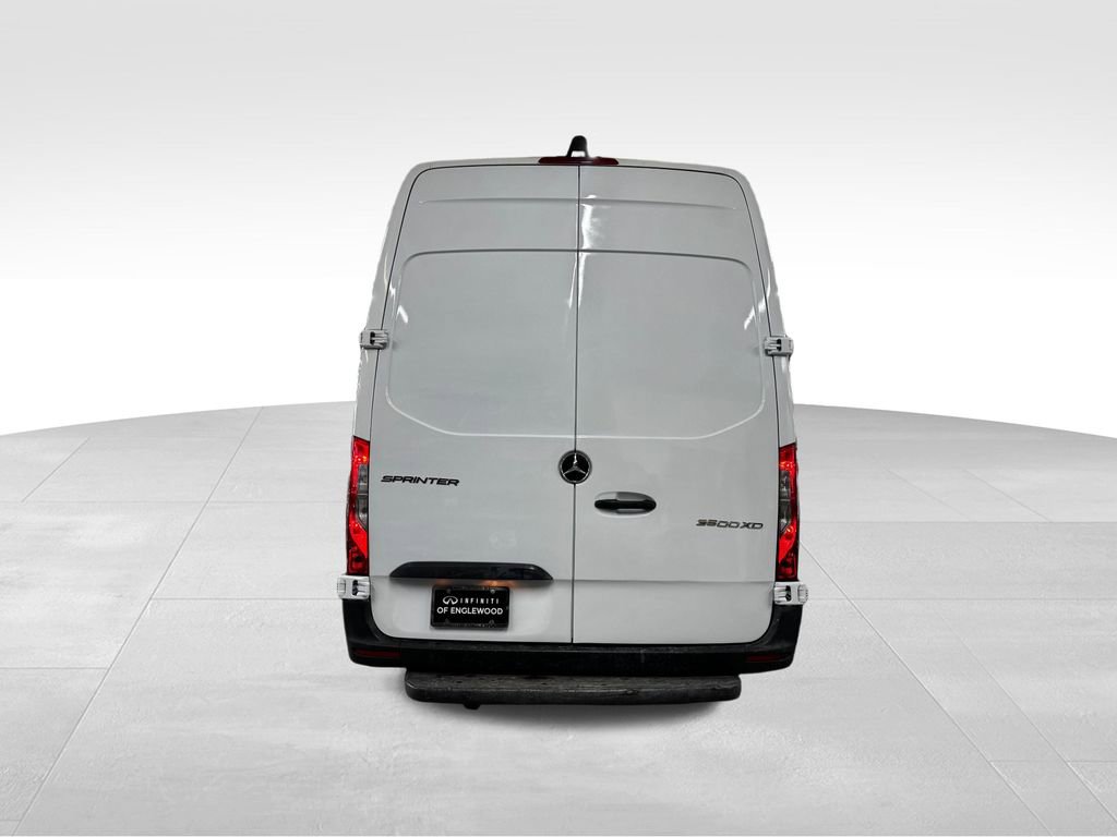 Used 2020 Mercedes-Benz Sprinter 3500 image 7