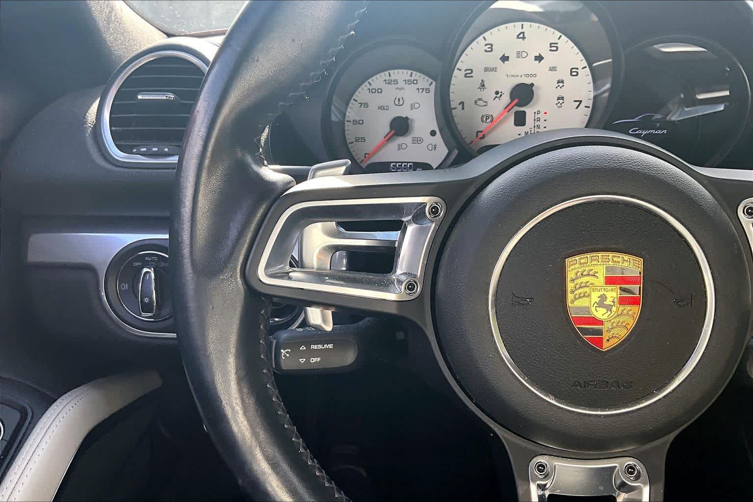 Used 2019 Porsche 718 Cayman RWD image 20