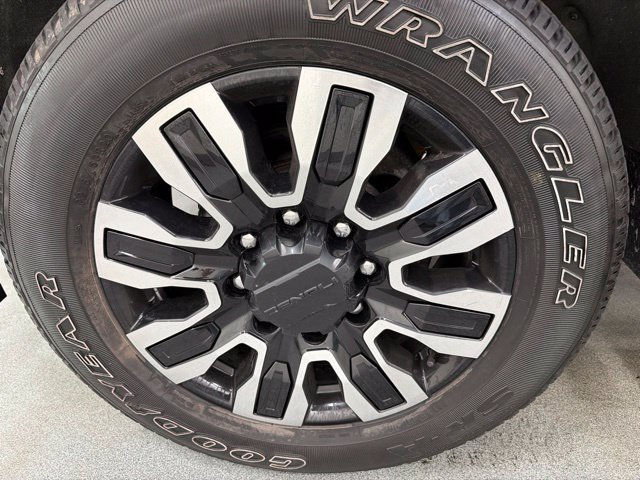 Used 2024 GMC Sierra 2500 Denali Ultimate AWD/4WD image 34