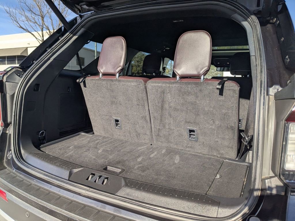 Used 2025 Ford Explorer Platinum w/ LUX Leather Package image 27