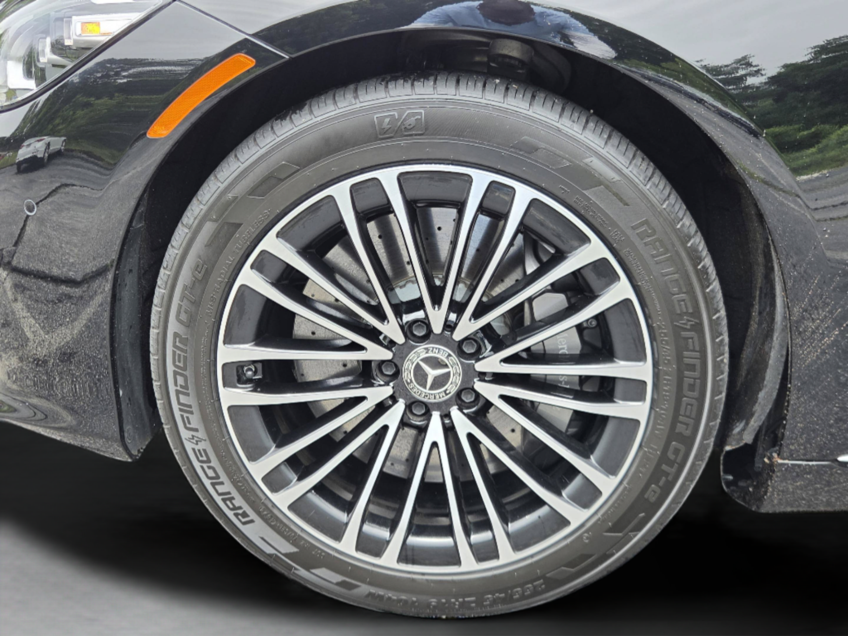 Certified 2024 Mercedes-Benz S 580 4MATIC Sedan image 33