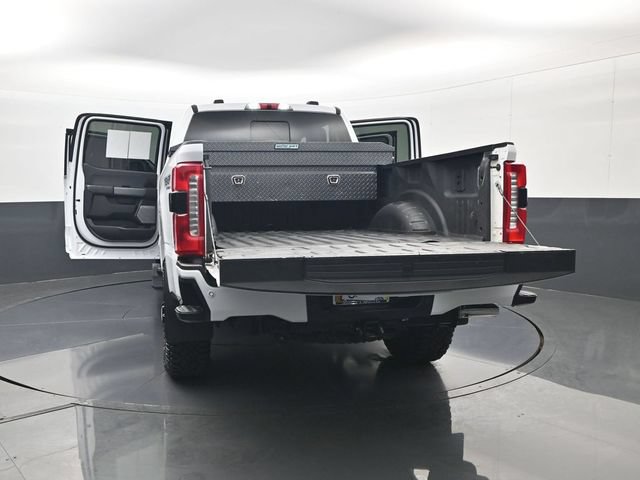 Used 2024 Ford F250 Lariat w/ Lariat Ultimate Package AWD/4WD image 32