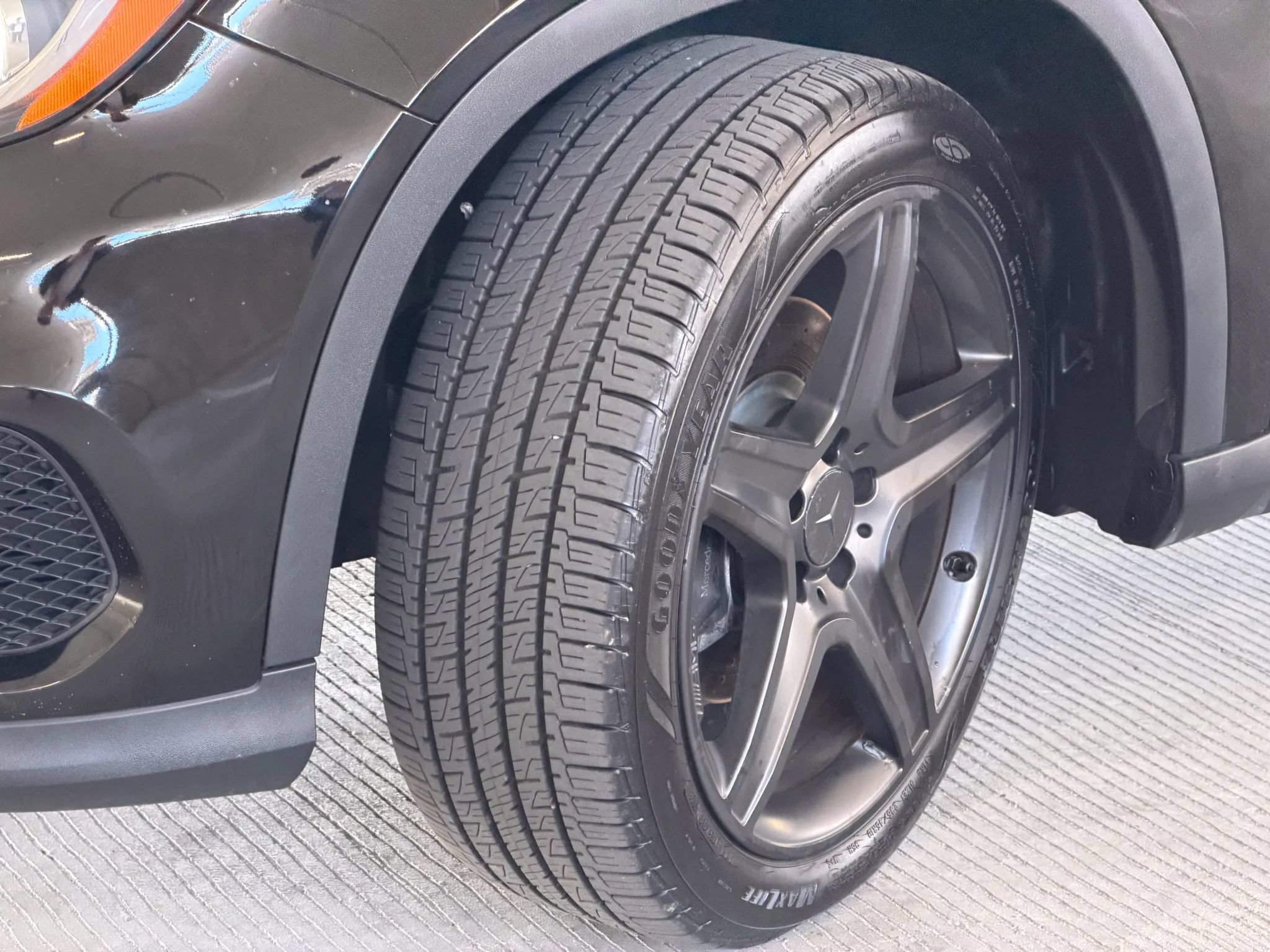 Used 2015 Mercedes-Benz GLA 250 4MATIC image 14