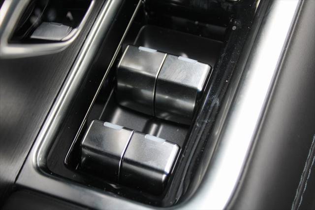 New 2025 Land Rover Range Rover Long Wheelbase SE image 20