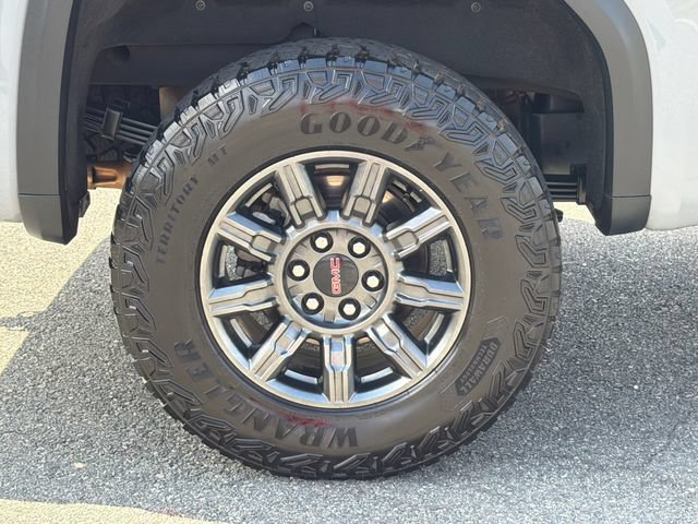 Used 2024 GMC Sierra 1500 AT4X AWD/4WD image 17