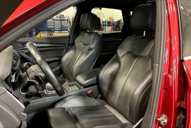 Used 2018 Audi SQ5 Prestige w/ Prestige Package image 25