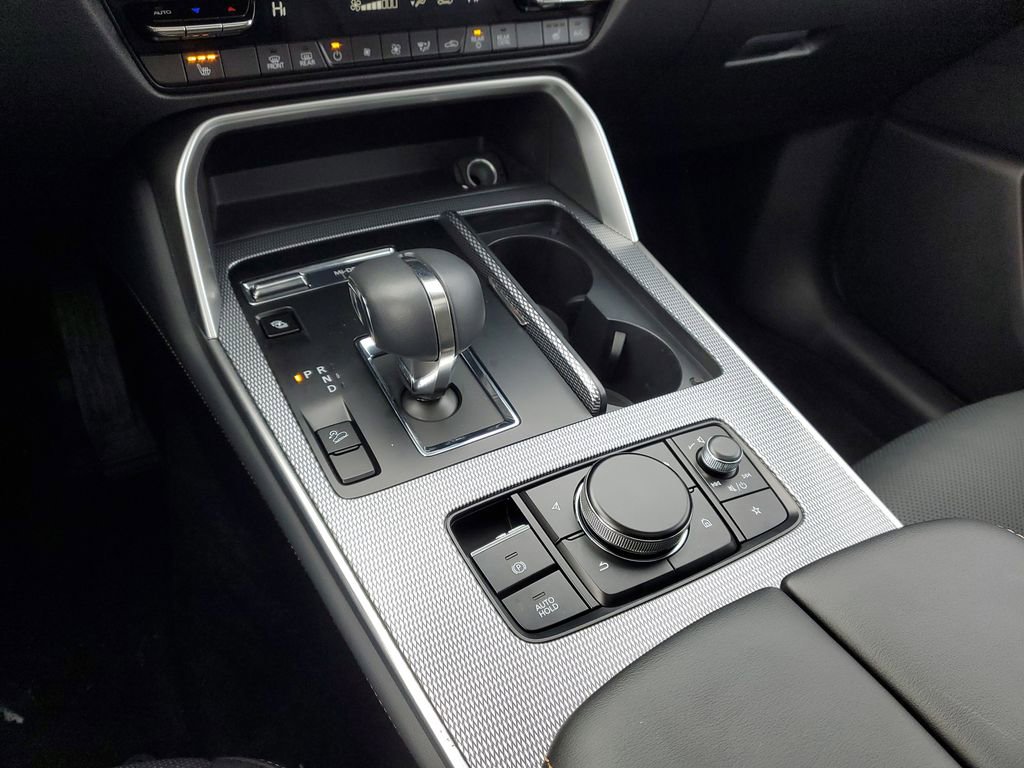 Used 2025 MAZDA CX-70 Plug-In Hybrid w/ Premium Pkg image 32