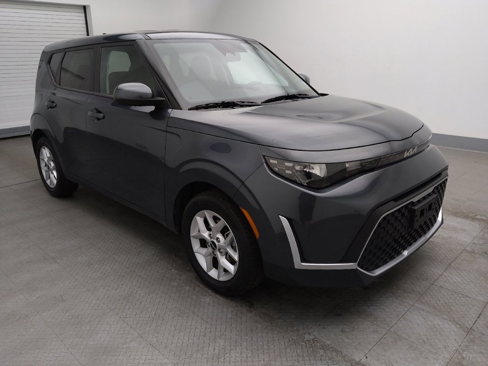 Used 2024 Kia Soul LX w/ LX Technology Package image 11
