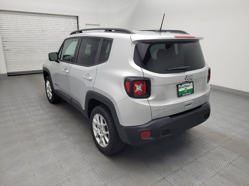 Used 2020 Jeep Renegade Latitude w/ Cold Weather Group AWD/4WD image 5