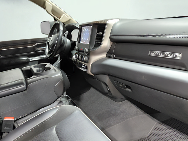 Used 2020 RAM 1500 Laramie AWD/4WD image 27