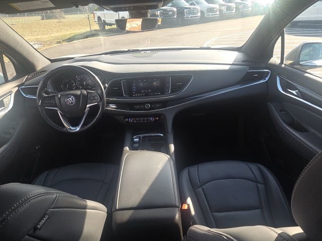 Used 2024 Buick Enclave Premium image 24