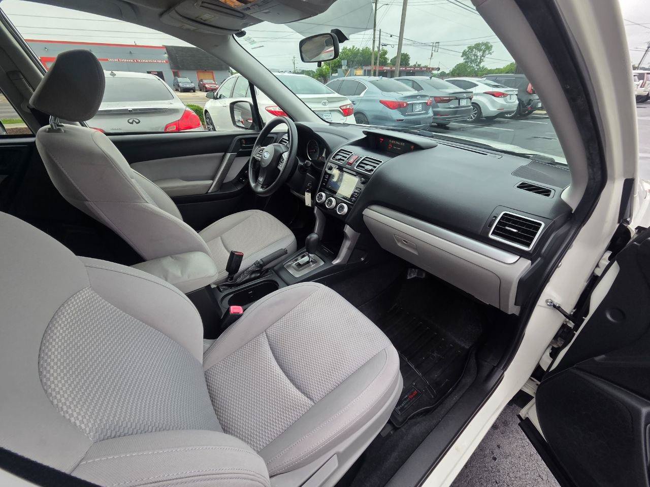 Used 2016 Subaru Forester 2.5i Premium AWD/4WD image 18