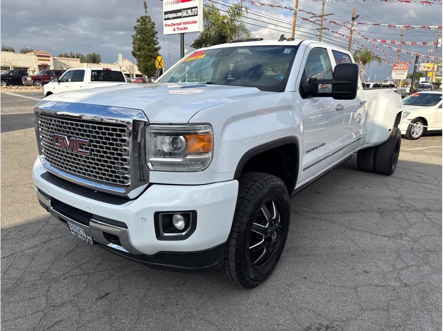 Used 2015 GMC Sierra 3500 Denali image 20