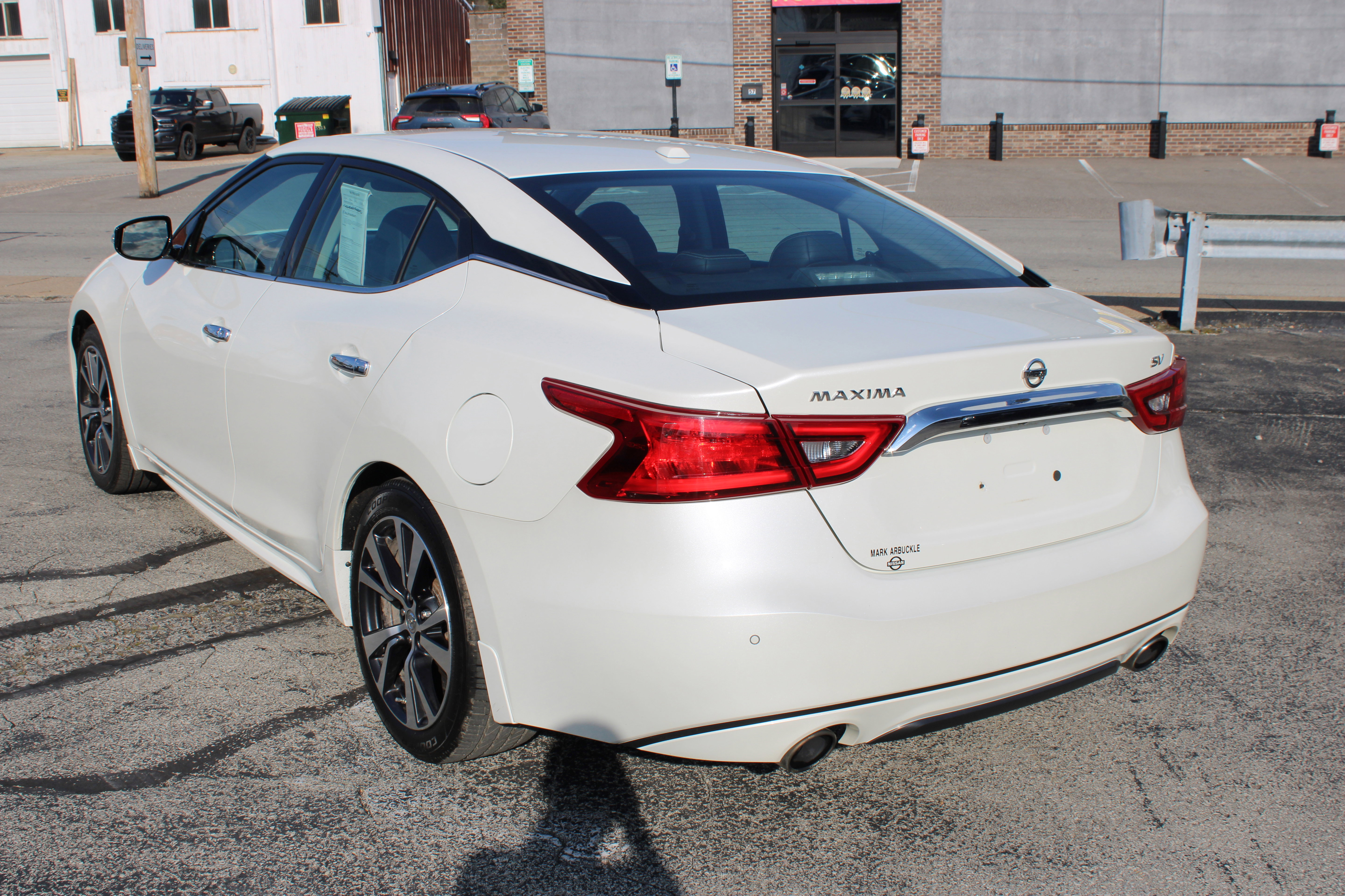 Used 2017 Nissan Maxima 3.5 SV image 5