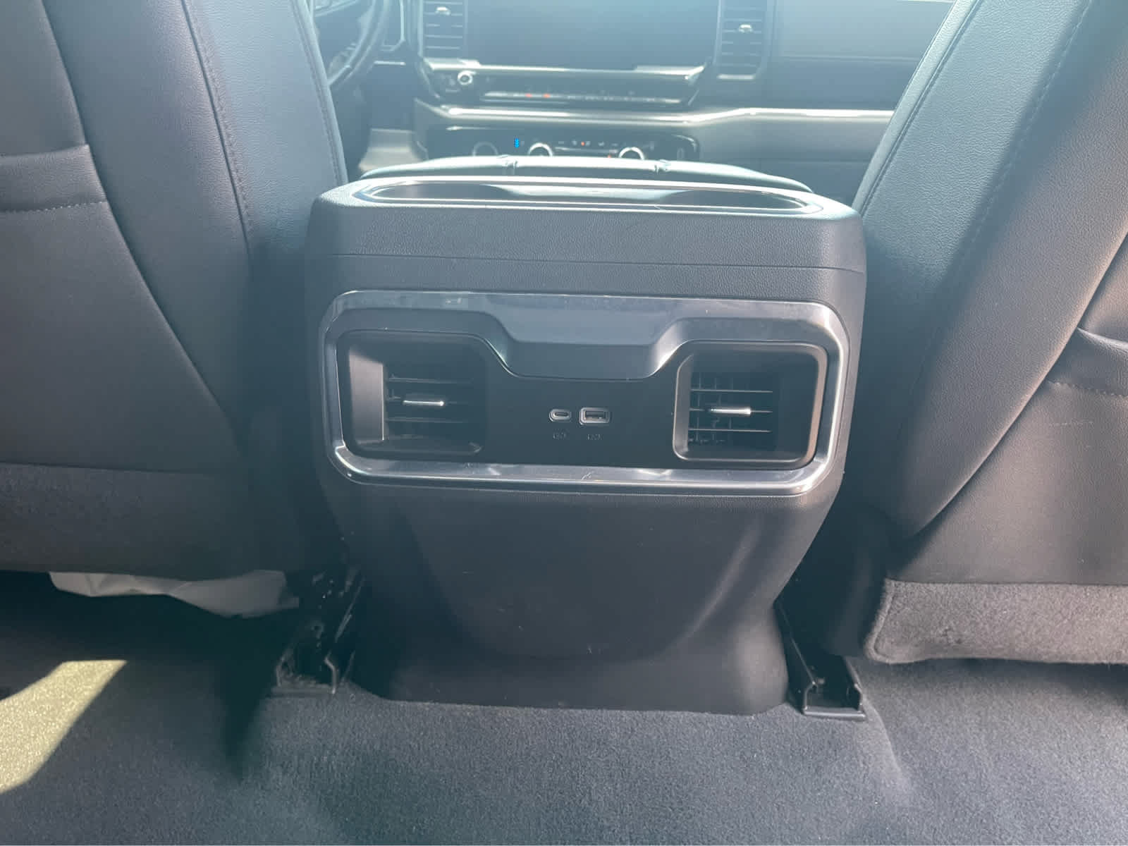 Used 2023 GMC Sierra 1500 SLT w/ SLT Premium Package AWD/4WD image 24