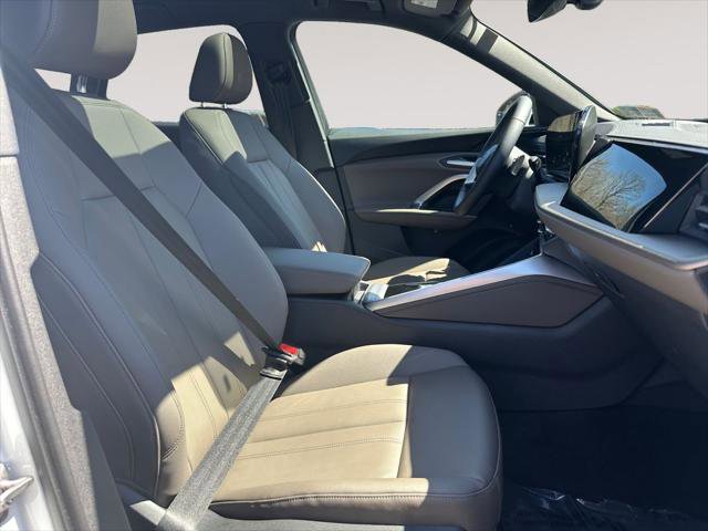Certified 2025 Audi Q5 Premium w/ Convenience Package image 15
