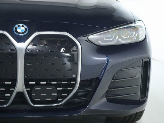 Certified 2023 BMW i4 eDrive40 w/ M Sport Package image 8