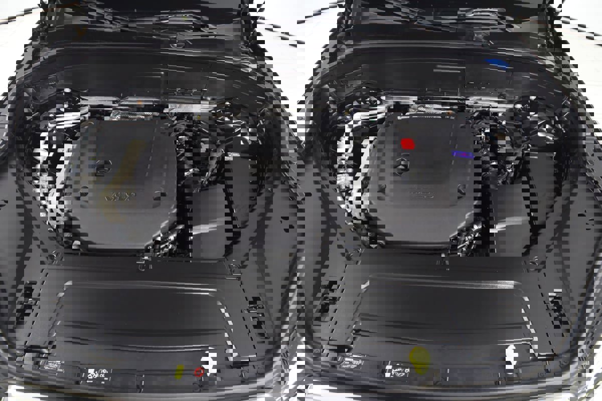 Used 2023 Volvo XC90 B6 Plus w/ Protection Package Premier image 52