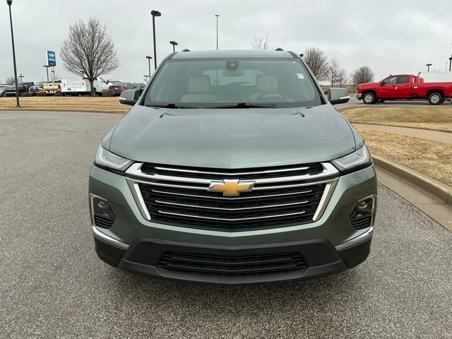 Used 2023 Chevrolet Traverse LT image 9