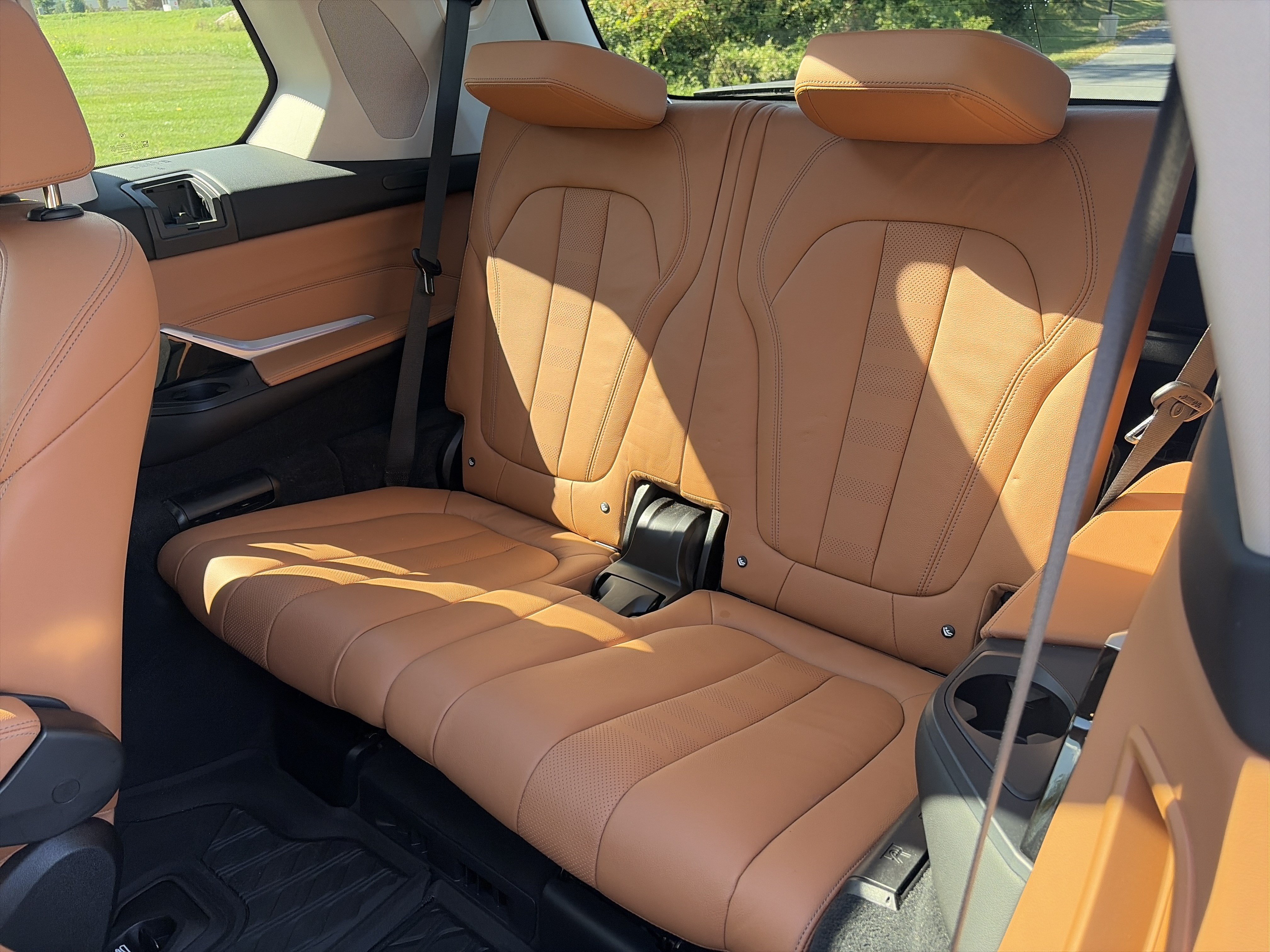 Used 2022 BMW X7 xDrive40i w/ Premium Package AWD/4WD image 30
