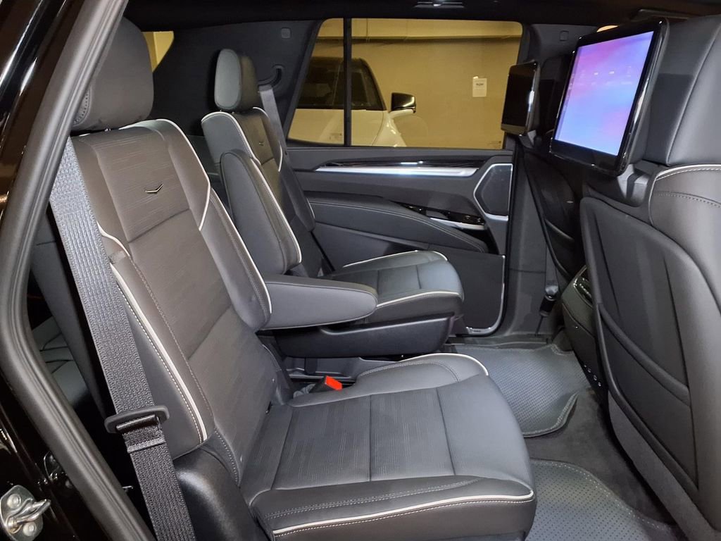 New 2026 Cadillac Escalade Sport AWD/4WD image 6
