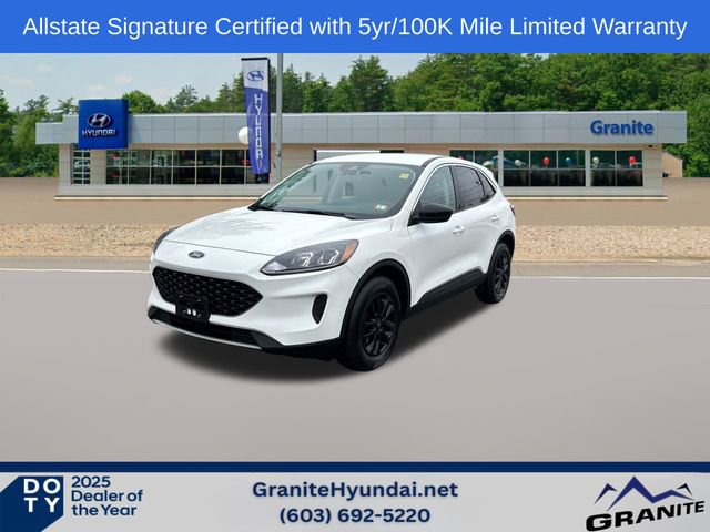 Used 2022 Ford Escape SE w/ Convenience Package AWD/4WD image 1
