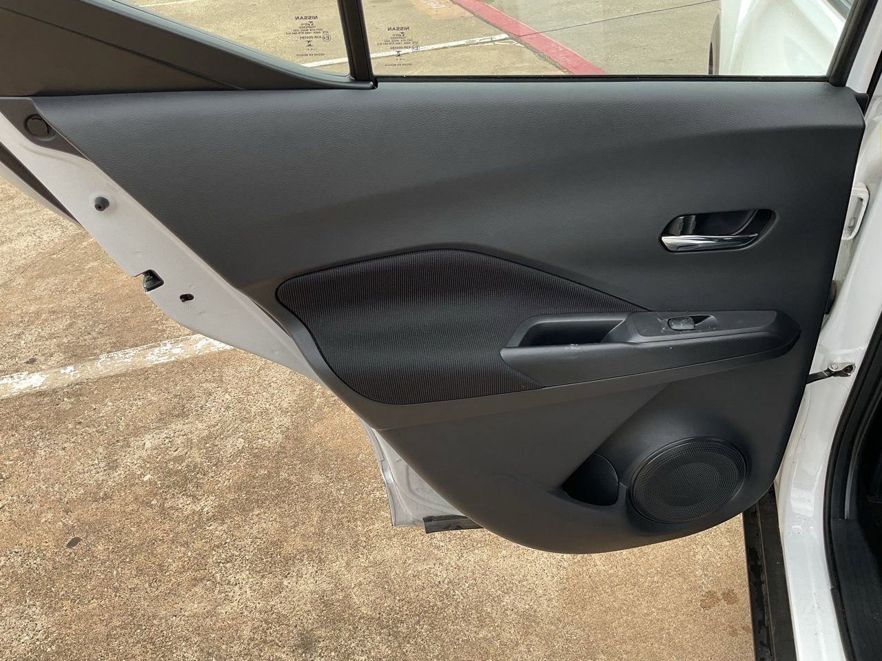 Used 2024 Nissan Kicks SV image 17