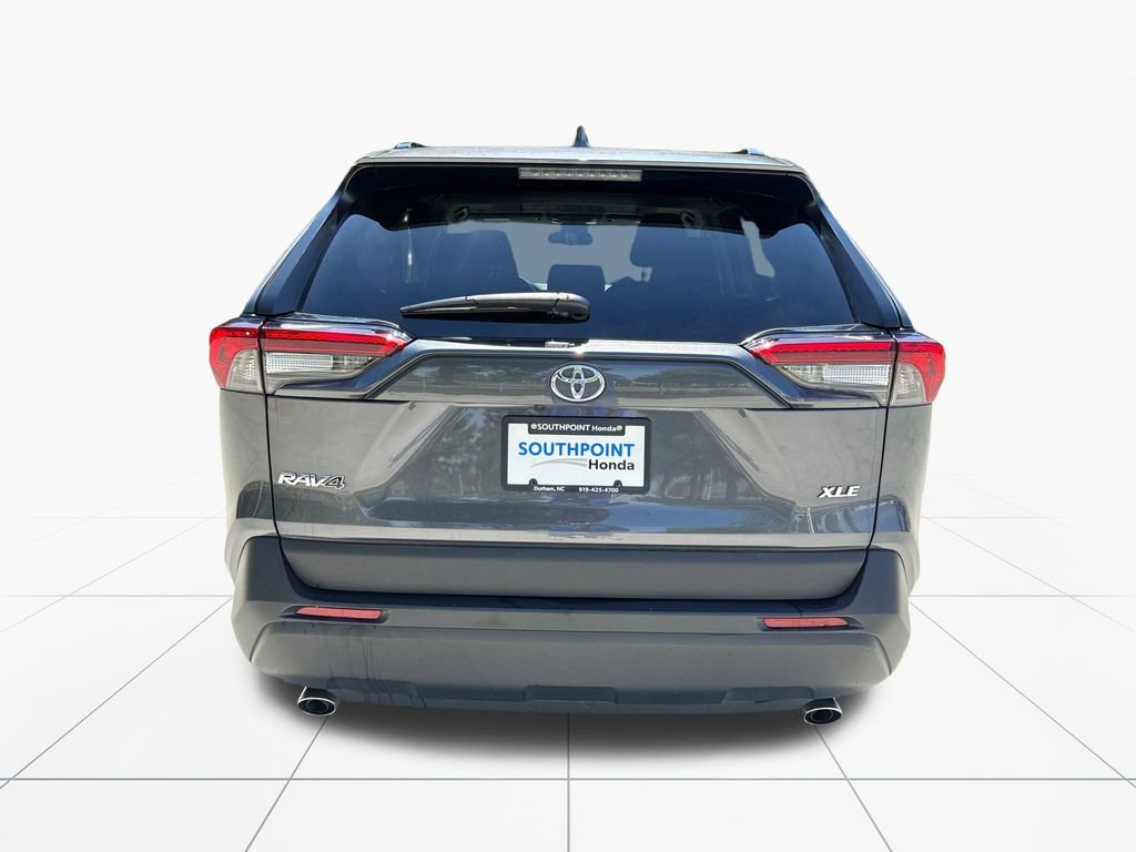 Used 2025 Toyota RAV4 XLE FWD image 7
