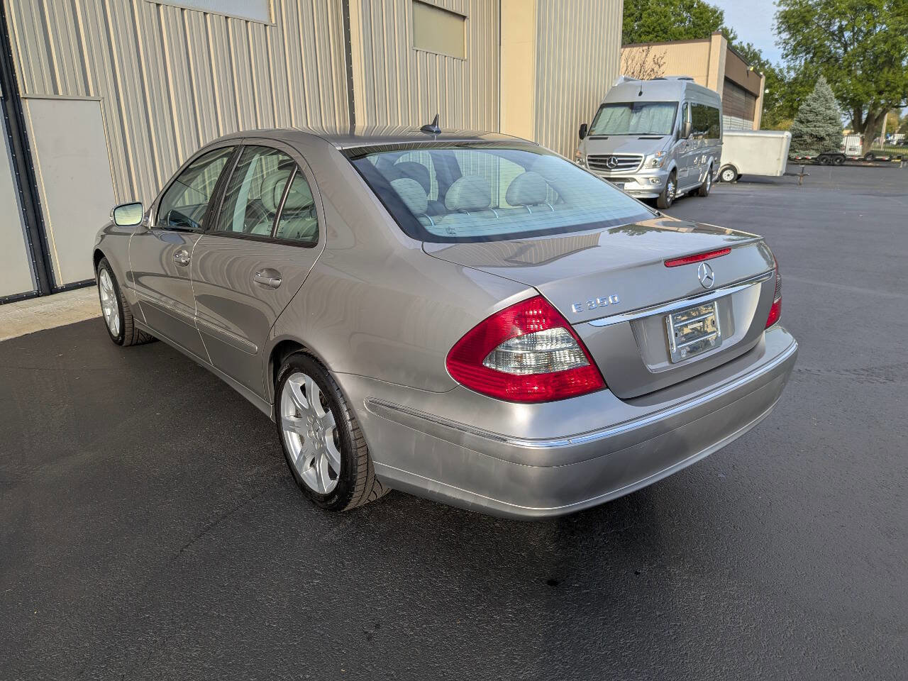 Used 2007 Mercedes-Benz E 350 Sedan image 5