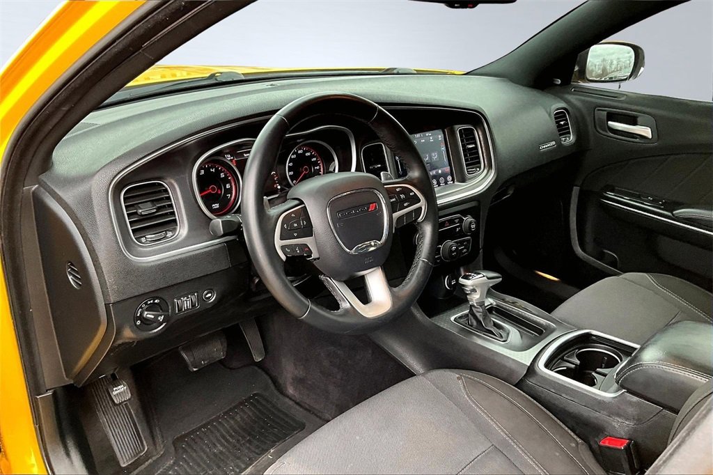 Used 2017 Dodge Charger R/T image 14