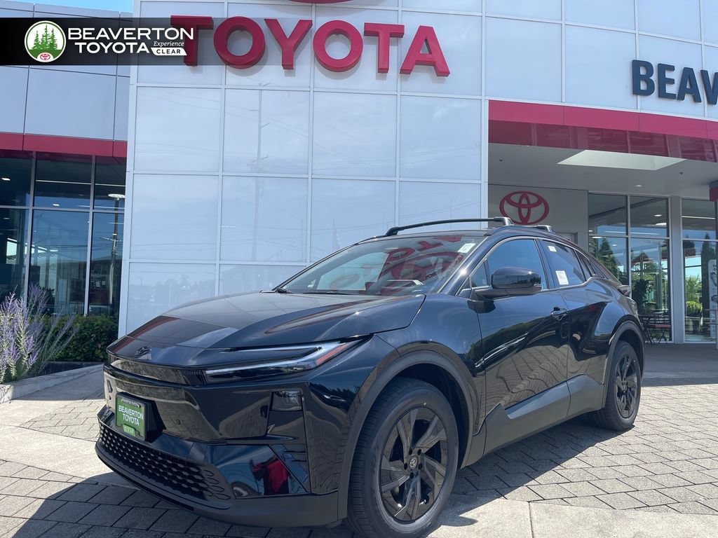 New 2026 Toyota C-HR AWD/4WD 360° Tour